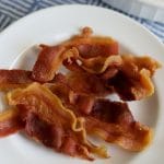 featured image of bacon cooked in microwave