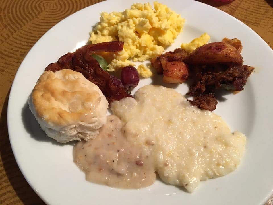 breakfast buffet at the Chattanooga