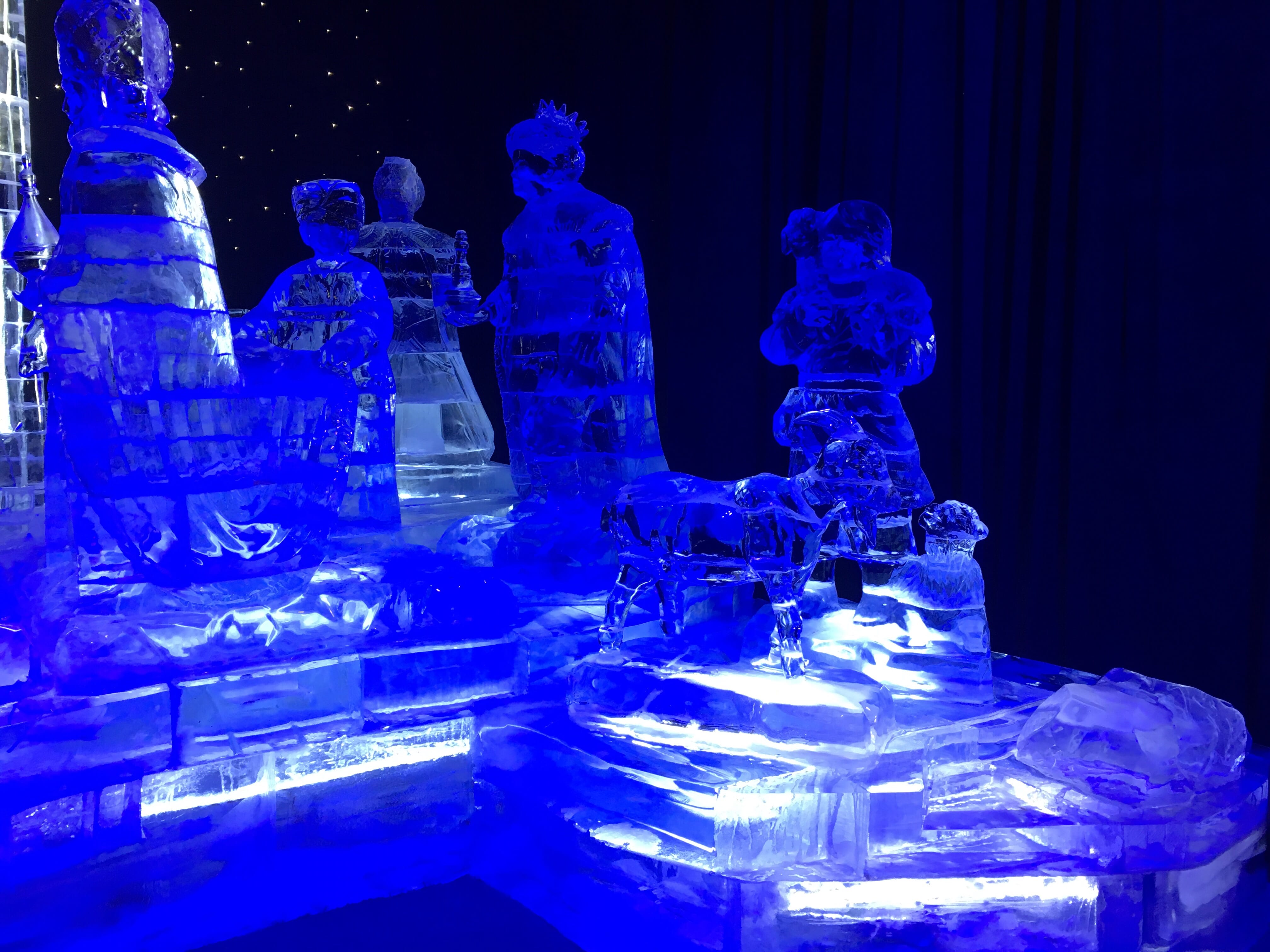 side view of ice nativity