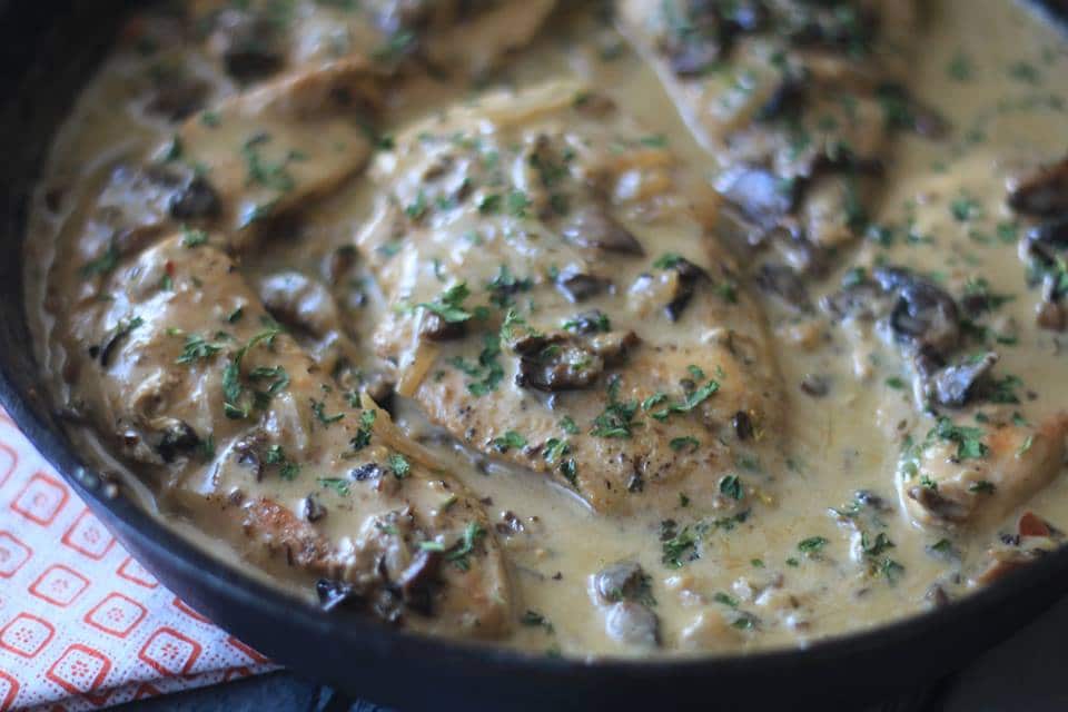 Keto Chicken with Mushroom Sauce Recipe is a perfect family dinner recipe that is ready in no time. Full of flavor and that creamy gravy without the carbs! A perfect keto chicken dinner recipe that everyone loves! Ideal for anyone who loves mushrooms, and easy to make in minutes! A 30 minute keto meal recipe!