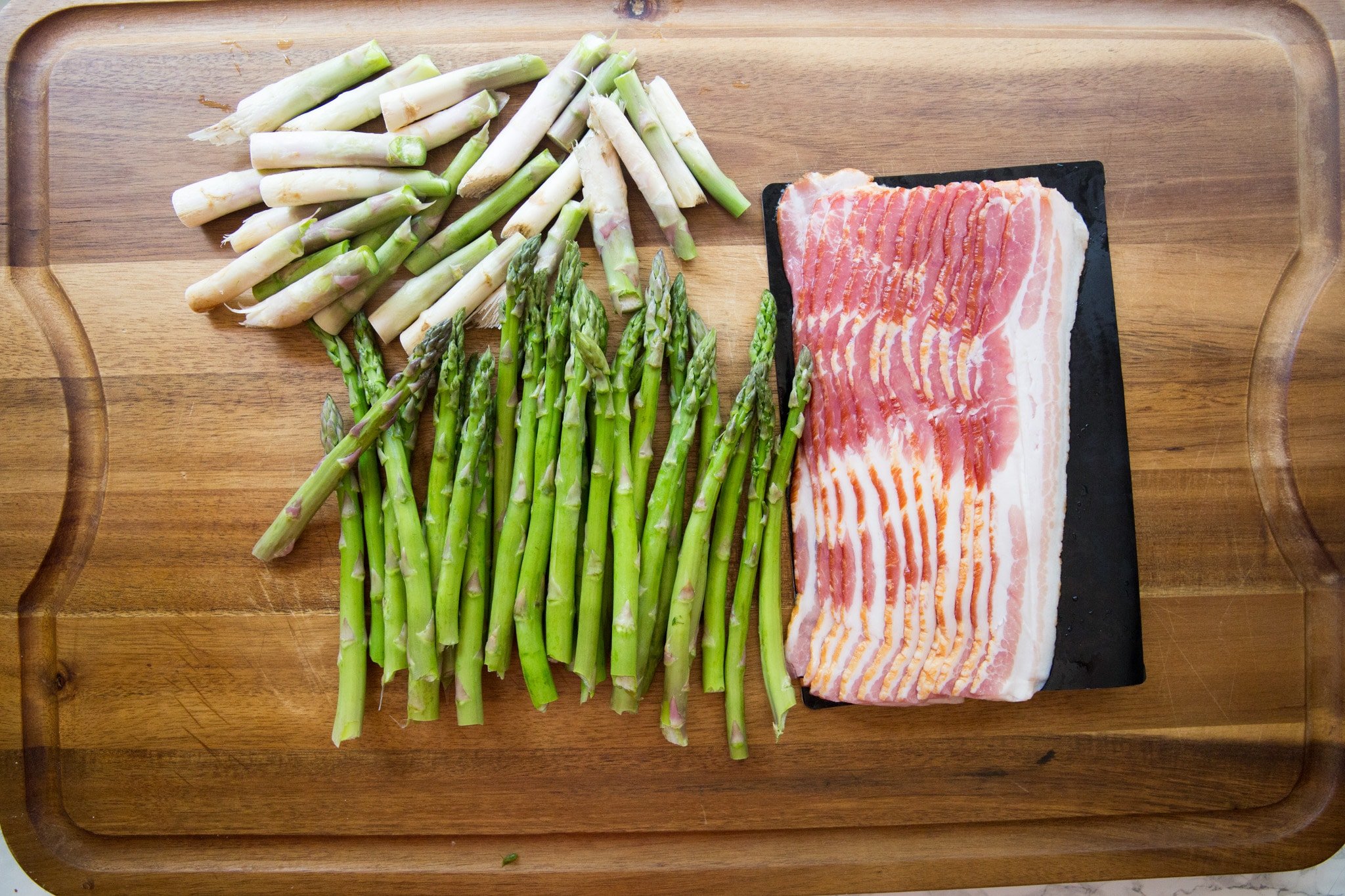 ingredients for grilled bacon asparagus