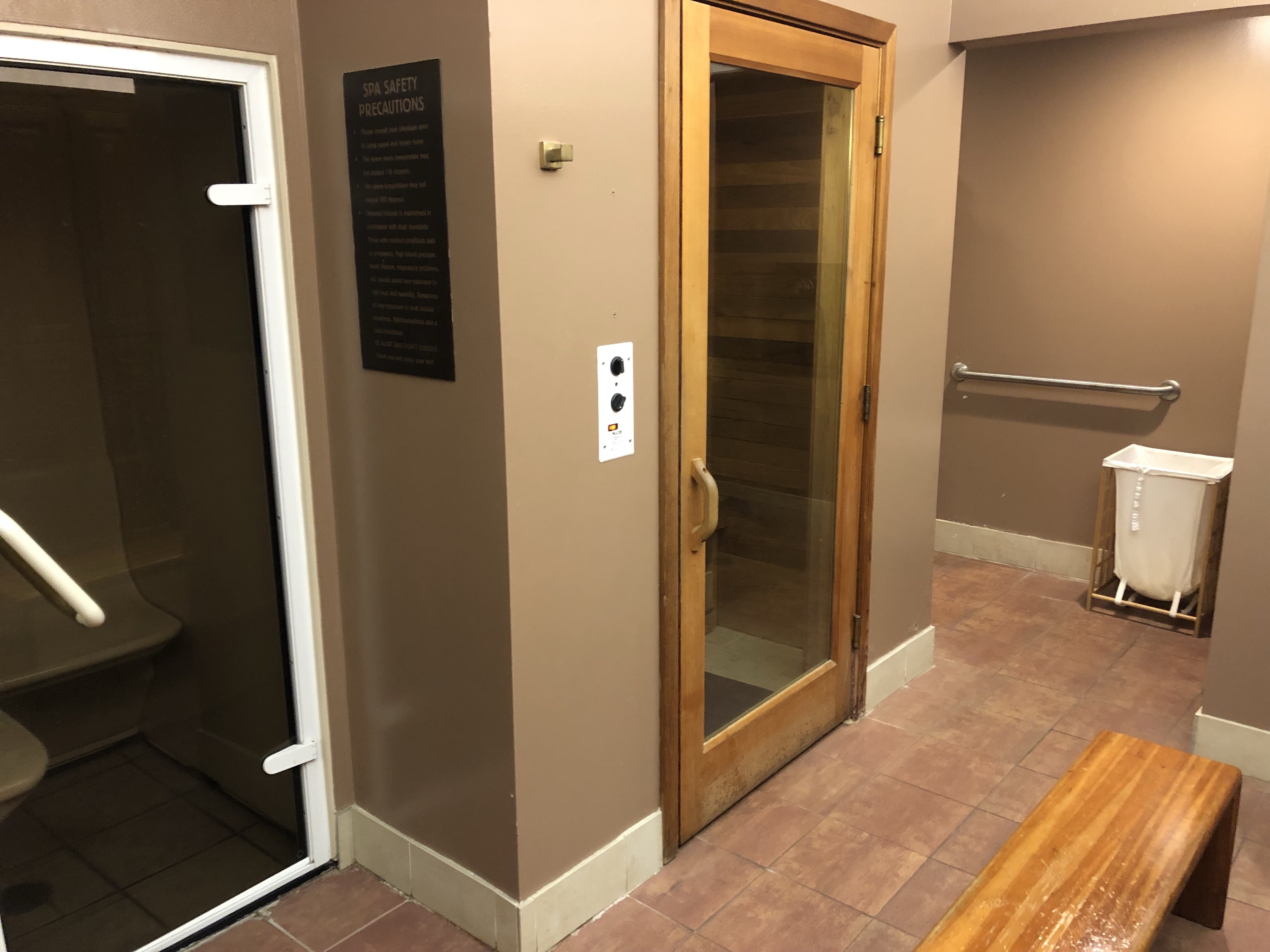 Chattanoogan hotel sauna