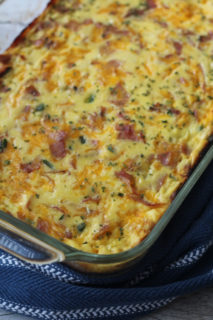 This Keto Breakfast Bake is seriously one the tastiest low carb breakfast bakes there is! Prepare and plan ahead so you can just bake when ready to eat! #breakfast #keto