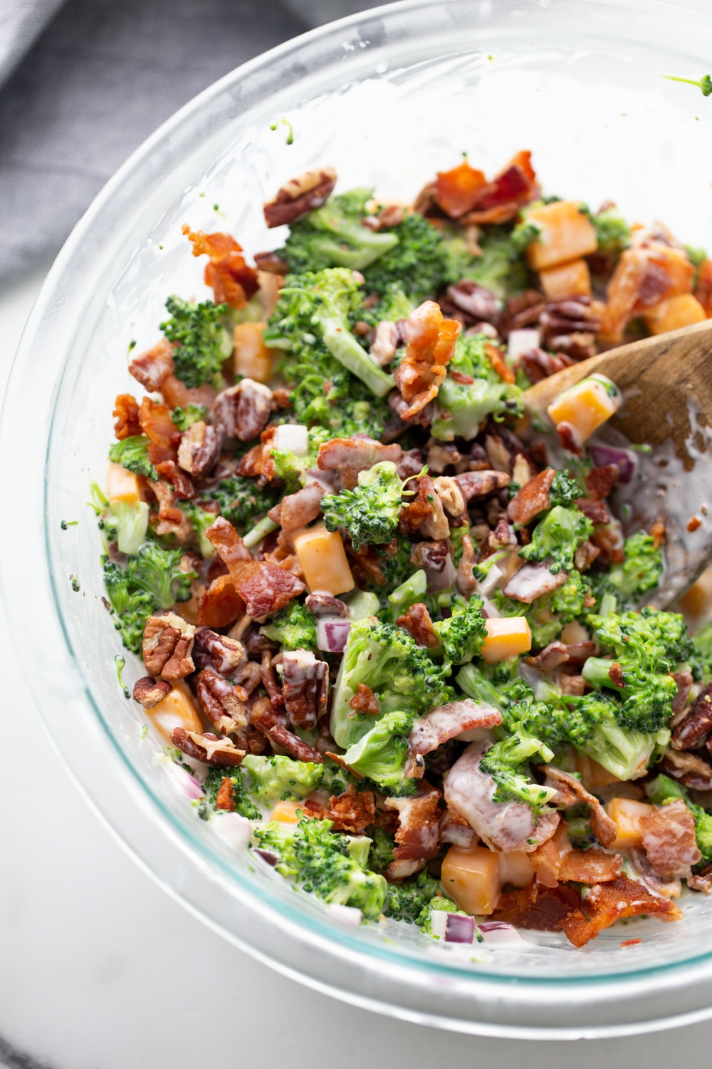 https://kaseytrenum.com/wp-content/uploads/2020/05/broccoli-salad-with-bacon.jpg