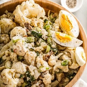featured image of final fresh low carb cauliflower salad