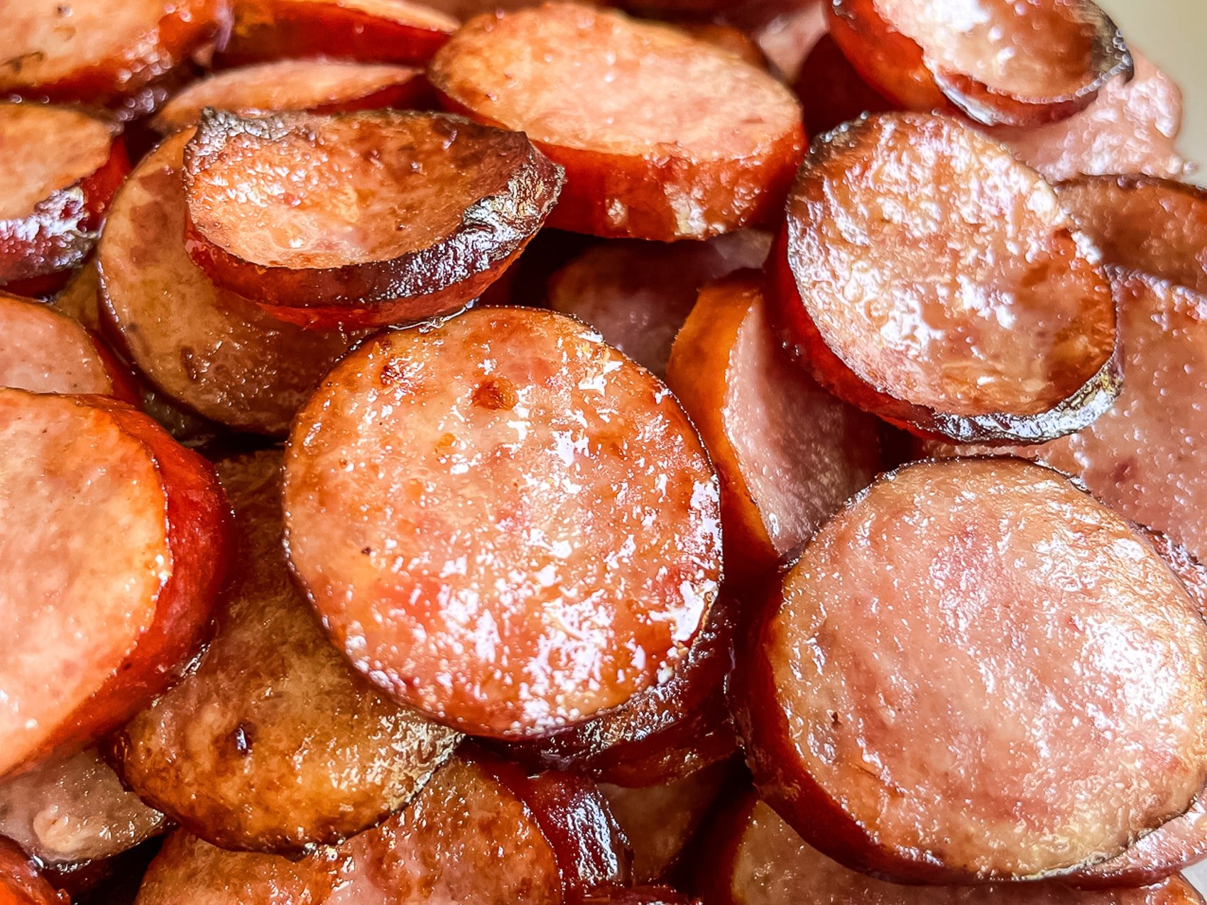 close up pic of sausages 